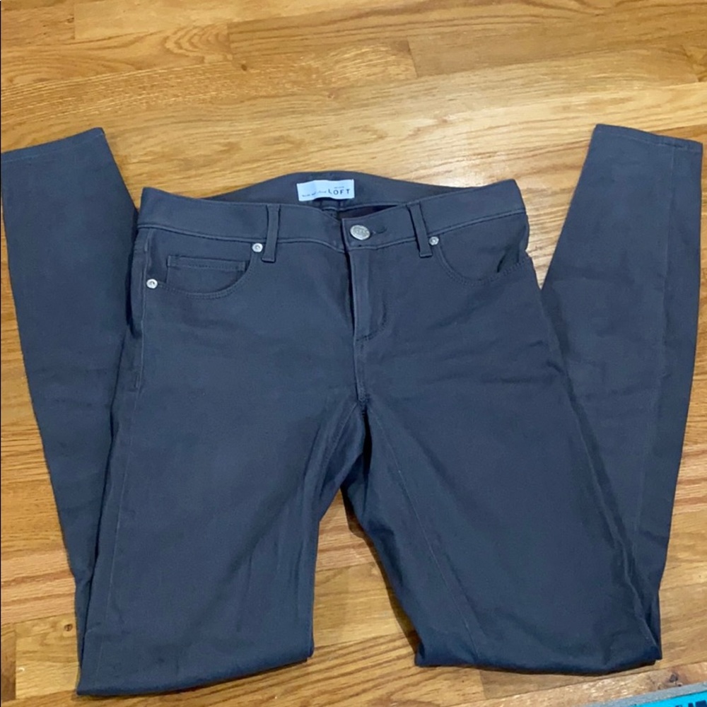 Loft gray skinny jeans